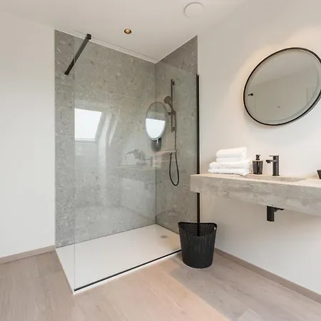 Hof Ter Molen - Luxe Met Prive Badkamer Bed & Breakfast Diksmuide